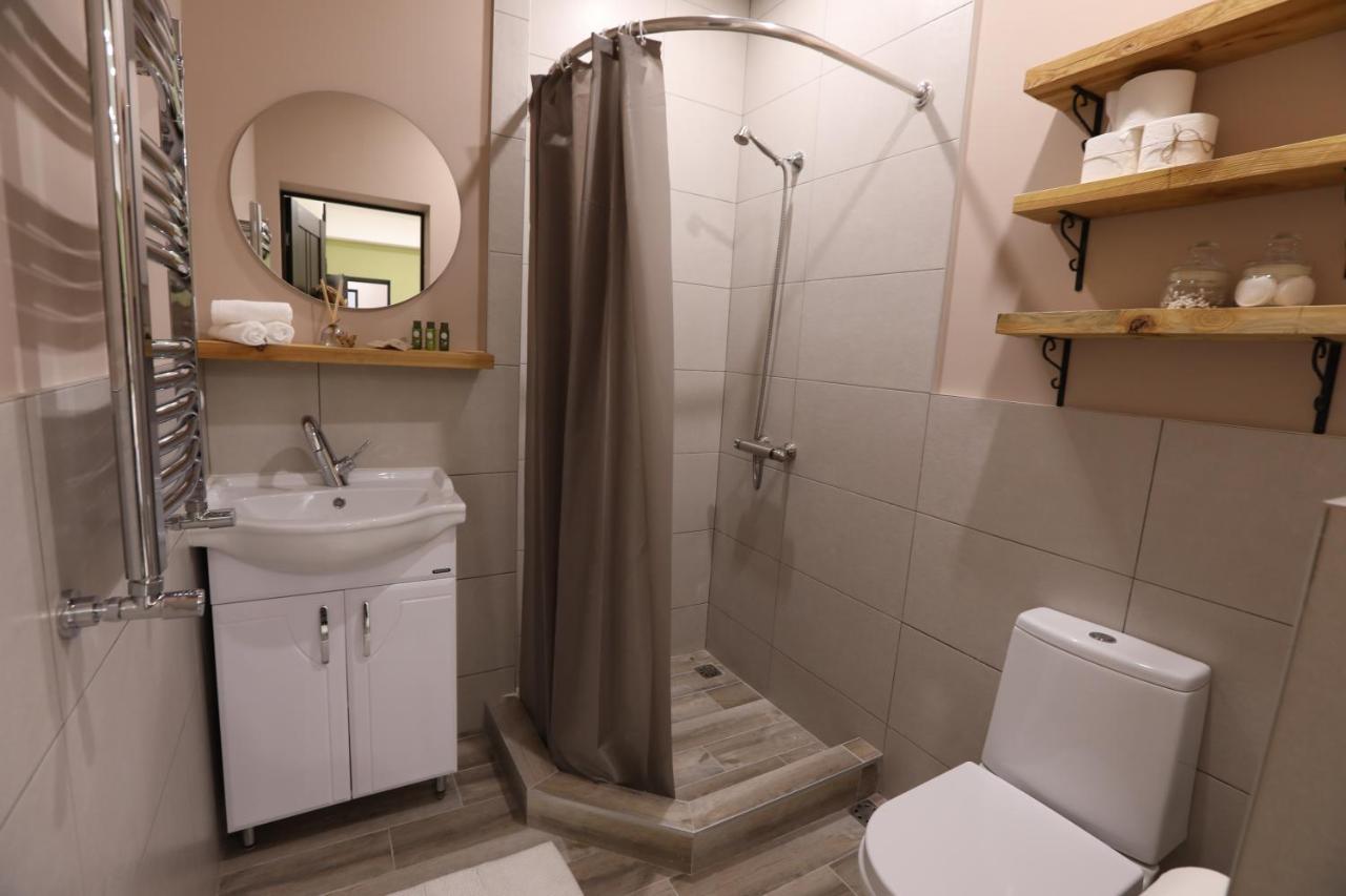 יירבאן Hotelise I Green-Rose Studio מראה חיצוני תמונה