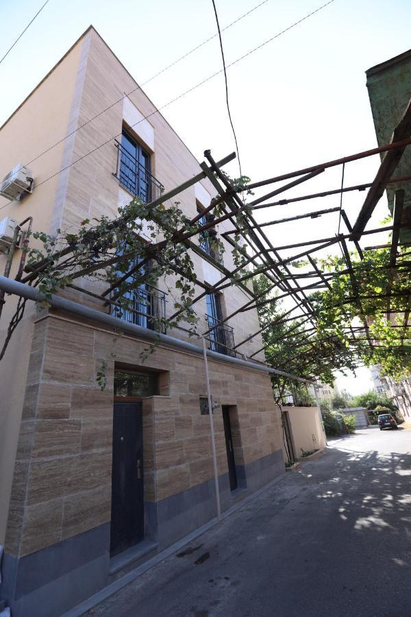 יירבאן Hotelise I Green-Rose Studio מראה חיצוני תמונה